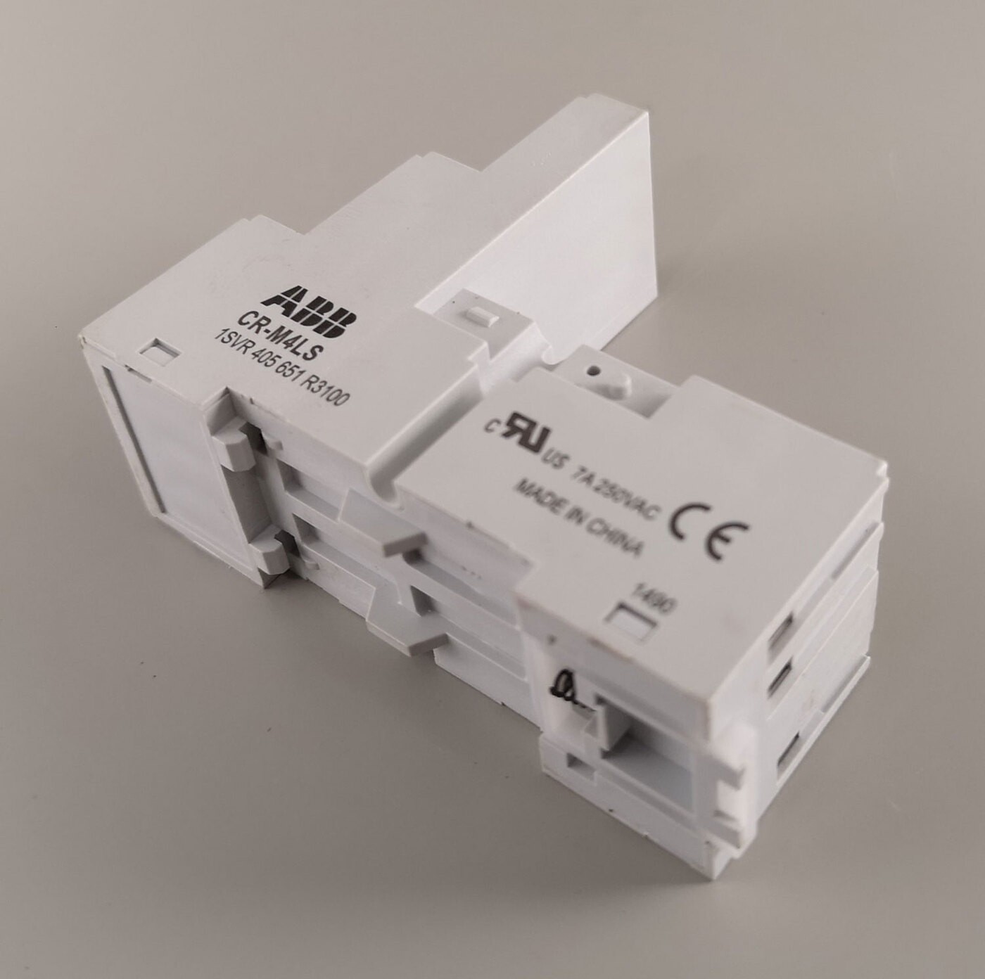 Обзор ABB CR. Интерфейсные реле для точного переключения сигналов и ...